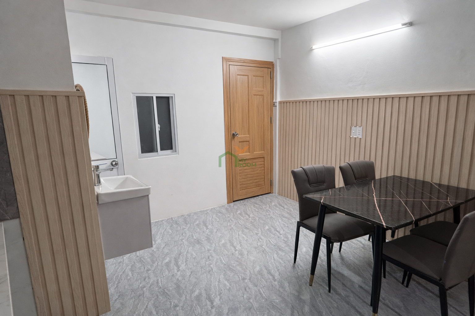 Ảnh MR115.102 - Studio
